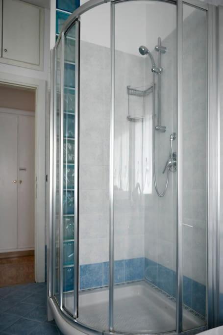 Peaceful Hideaway Apartment Рим Екстериор снимка