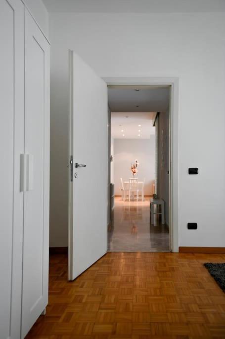 Peaceful Hideaway Apartment Рим Екстериор снимка